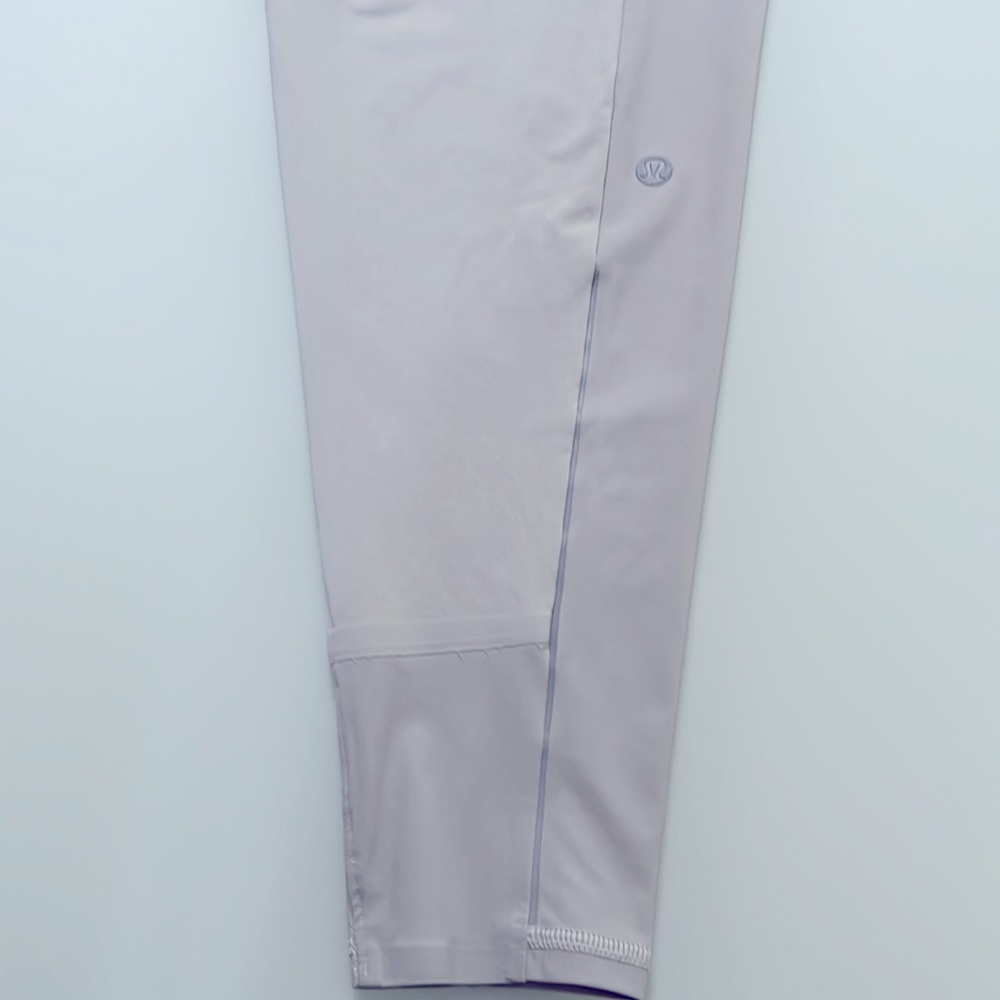 Men’s medium Lululemon running pants